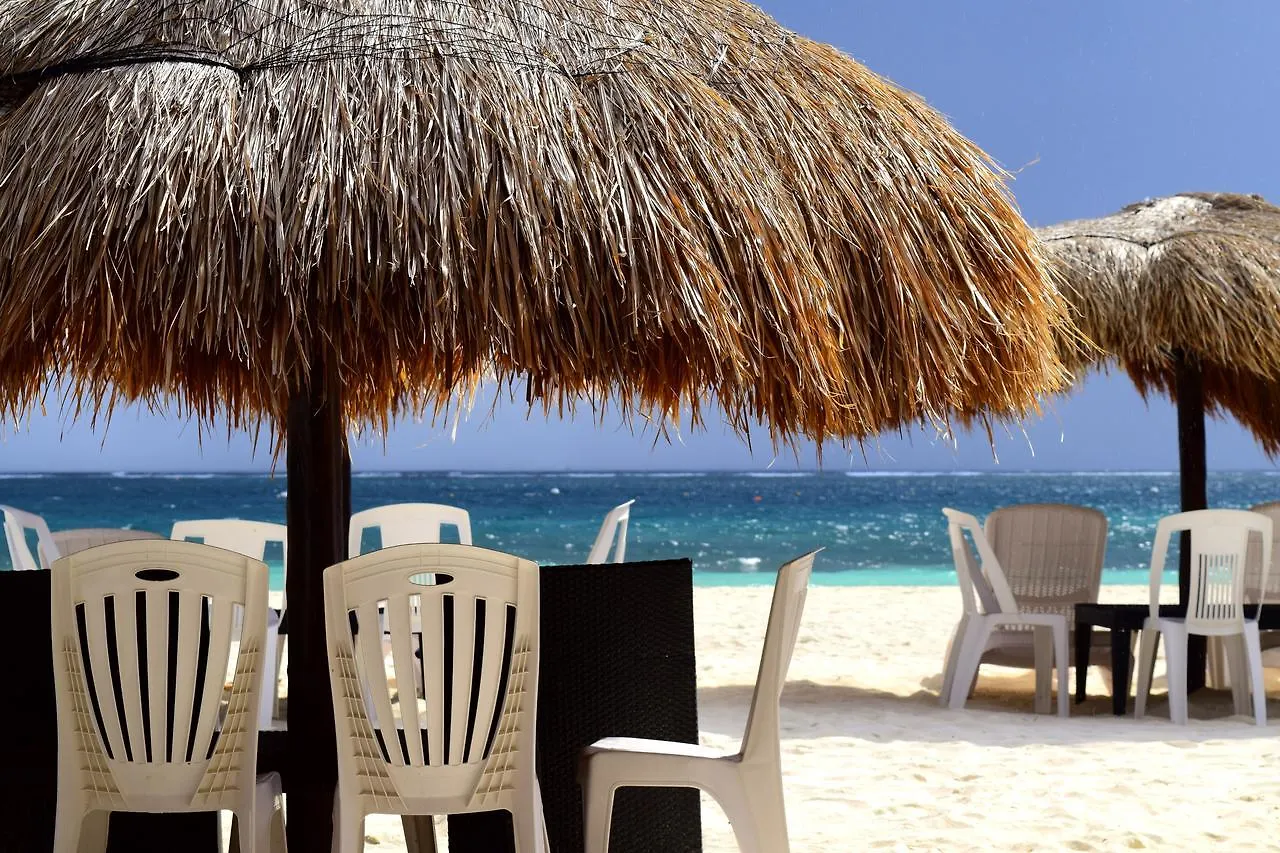 Hotel Gota De Sal Puerto Morelos 2*,  Mexico